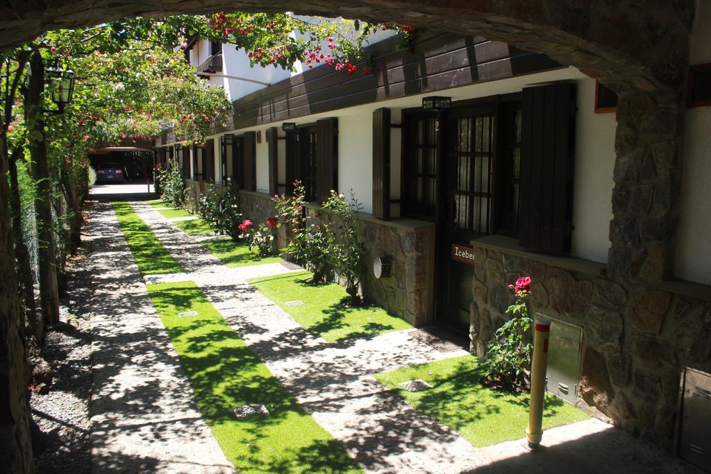 Apart Rose Garden San Martin de los Andes Exterior photo